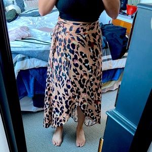 Leopard print wrap midi skirt